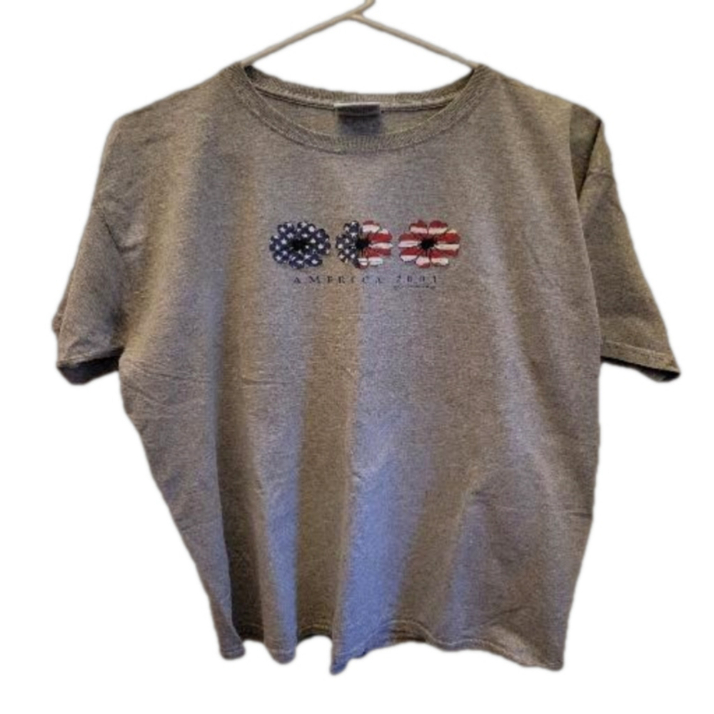 Vintage Women's Sonoma Jean Company Patriotic Style T-Shirt (2001)